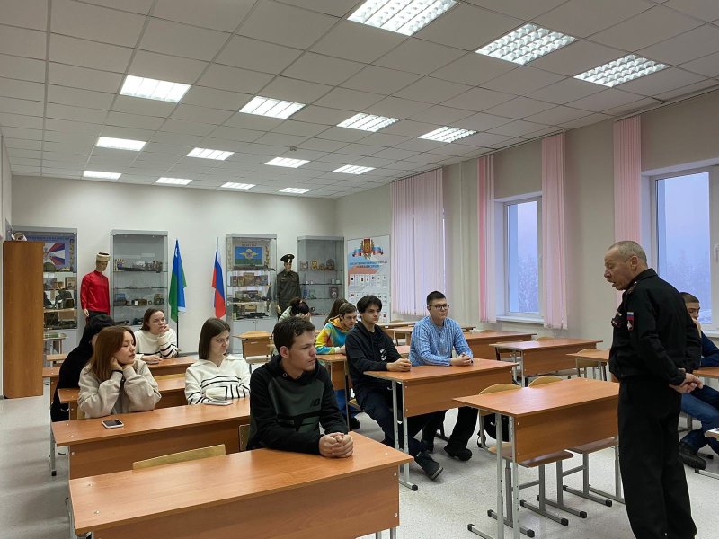 ДЕНЬ ГЕРОЕВ ОТЕЧЕСТВА: ПАМЯТЬ, ЖИВУЩАЯ В ВЕКАХ