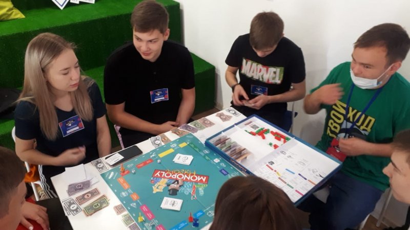 Участие в Фестивале настольных игр "Твой ход" 