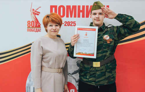 В Центральной городской библиотеке состоялся XIII городской конкурс чтецов. Библионочь-2025.