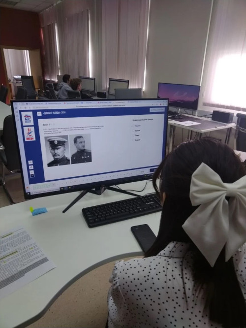 Исторический челлендж принят: Няганский технологический колледж на «Диктанте Победы»!