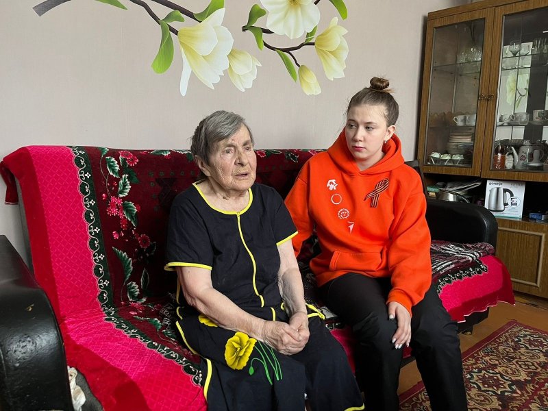 "ВСТРЕЧА С ВЕТЕРАНОМ ТРУДА КОНОВАЛОВОЙ Я.Ф " 